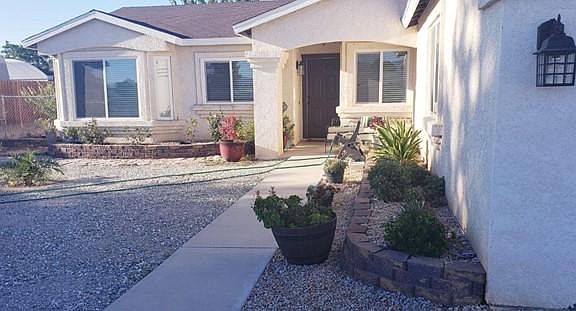 3rd image of 19148 Madrone St