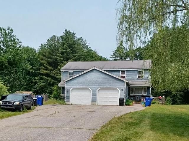 1st image of 9 A/B Shelley Drive