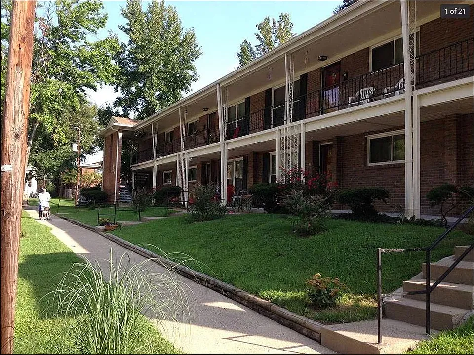 1501 Cowling Ave #3