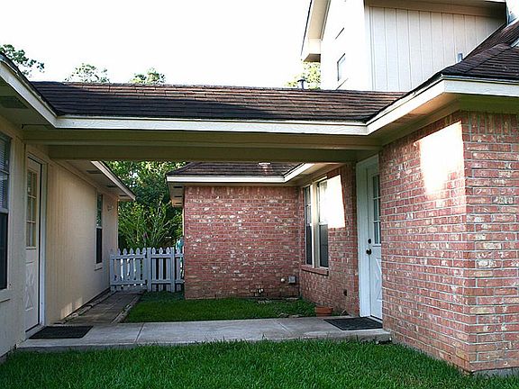 2nd image of 5414 Longshadow Dr