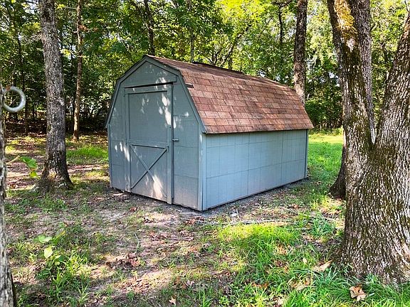 5th image of 103-4 Pioneer Cir