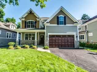 185 W Vallette St, Elmhurst, IL