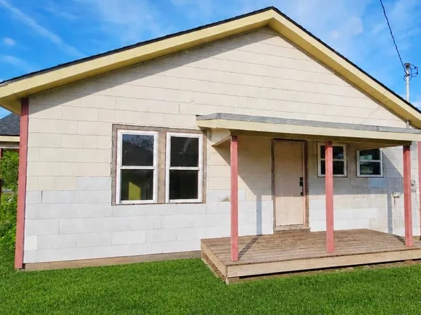 2207 Madison Ave, Pt Bolivar, TX 77650