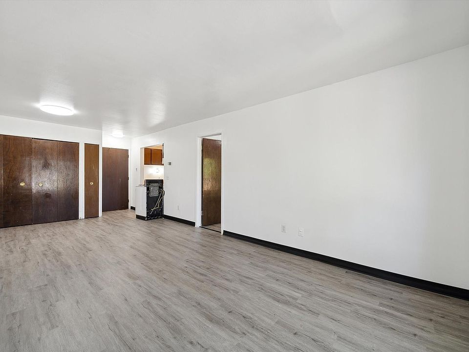 Parkside Apartments 23740 Fenkell Ave Detroit MI Zillow