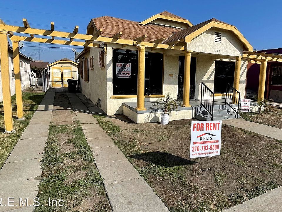 1st image of 1729 W 65th Pl