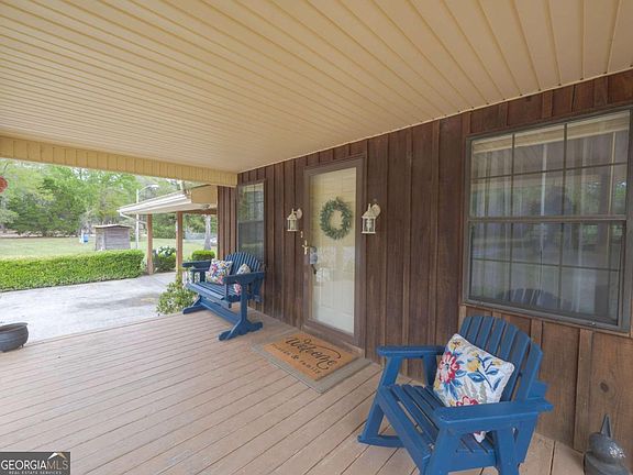 3rd image of 220 Arthur Knowles Rd