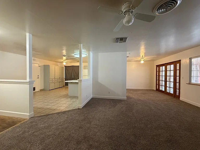 424 Oakmont Dr — Photo 31