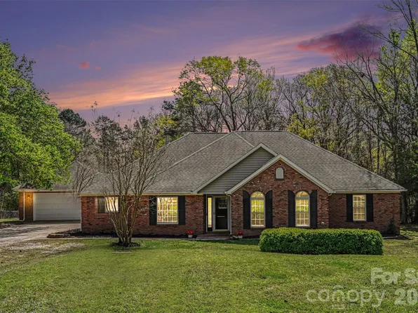 7329 Bailywick Dr, Waxhaw, NC 28173