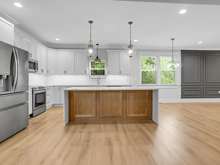 108 Averill St — Photo 30