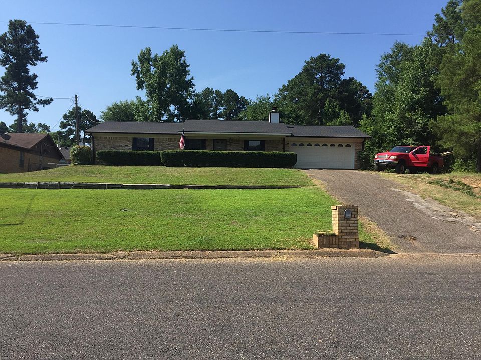 2nd image of 706 Alta St