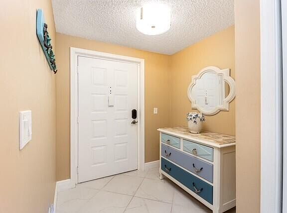 5th image of 3100 SE Pruitt Rd APT B102