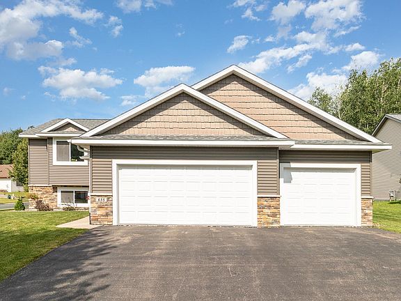 2nd image of 655 Glenmeadow St