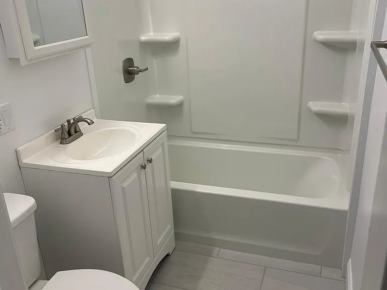 1623 Quarrier St #C — Photo 42