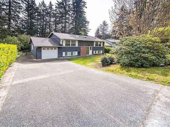 2nd image of 4823 66th Avenue W