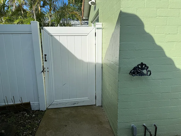 17 Goodall Ave #A — Photo 23