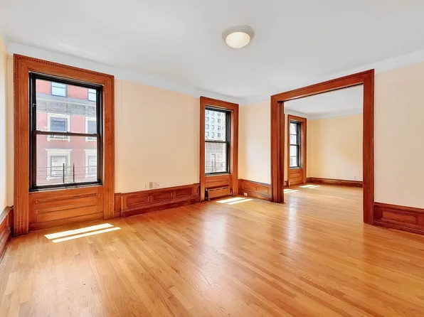 311 W 97th St APT 6W, New York, NY 10025