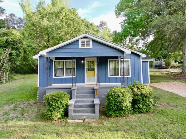 329 Morris St, Grove Hill, AL 36451