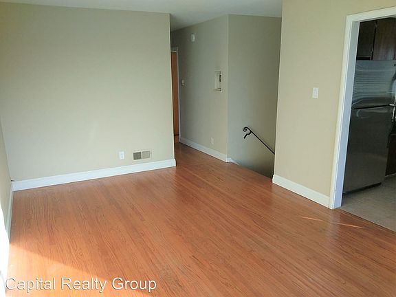 4th image of 605 Olive Ave