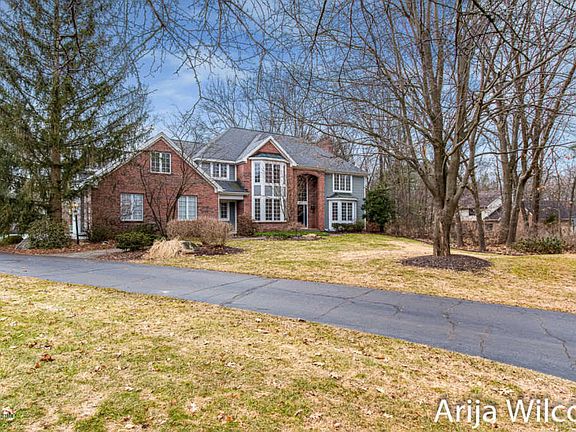2nd image of 7944 Whitburn Dr SE