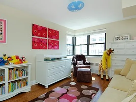 Sold by Corcoran | media 20