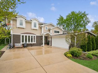 (Undisclosed Address), Arlington Heights, IL 60004
