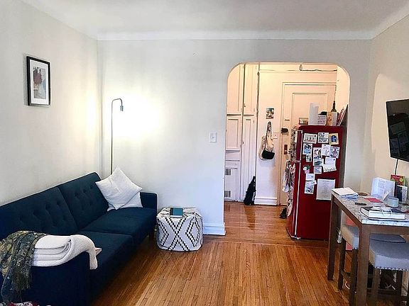 4th image of 195 Underhill Ave #3F