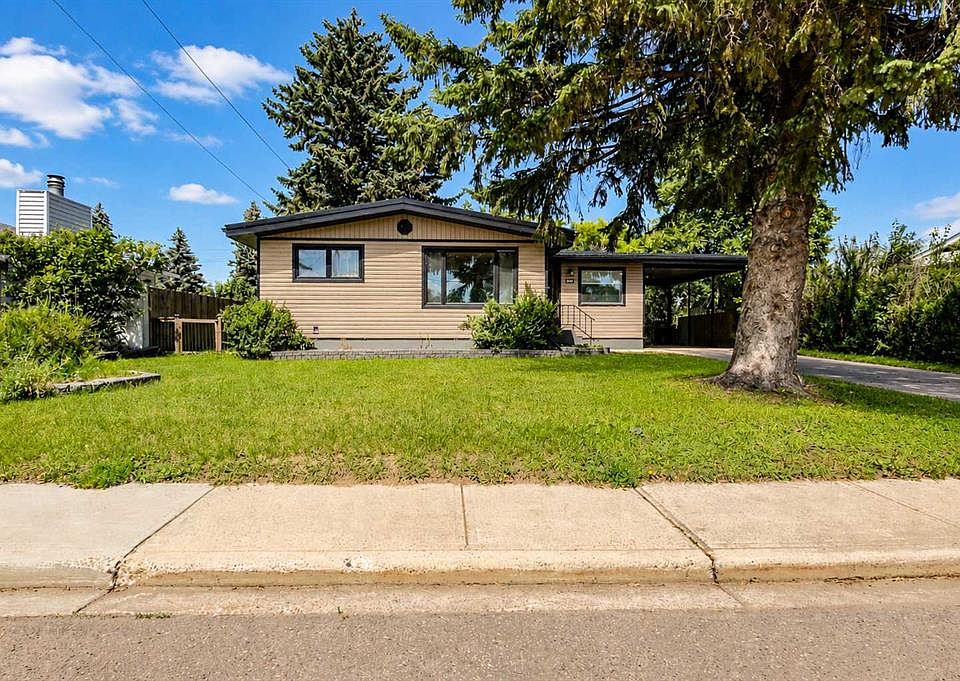 1st image of 808 S 2nd Ave W