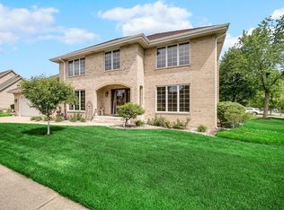 10216 Windfield Dr, Munster, IN 46321