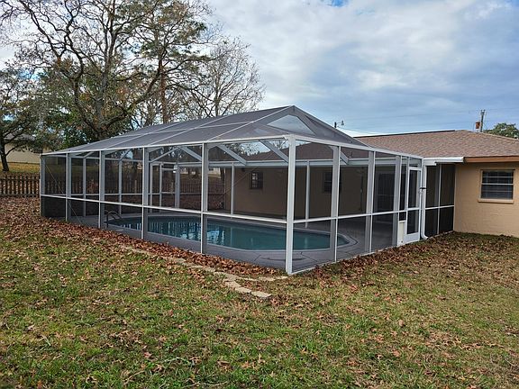 Access doors on both sides of screen