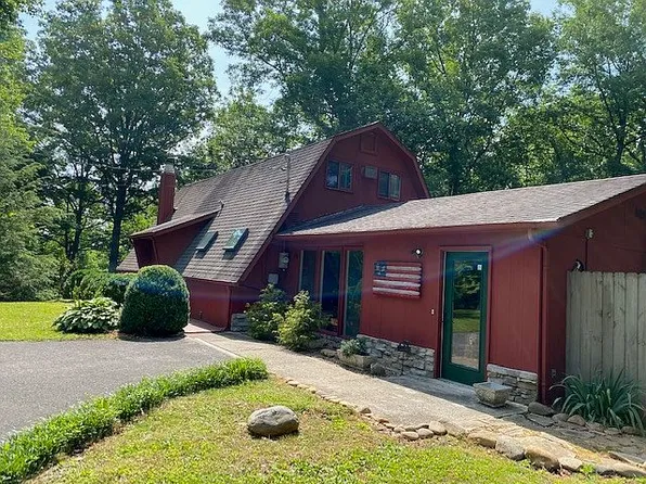 537 Gatlin Dr, Gatlinburg, TN 37738