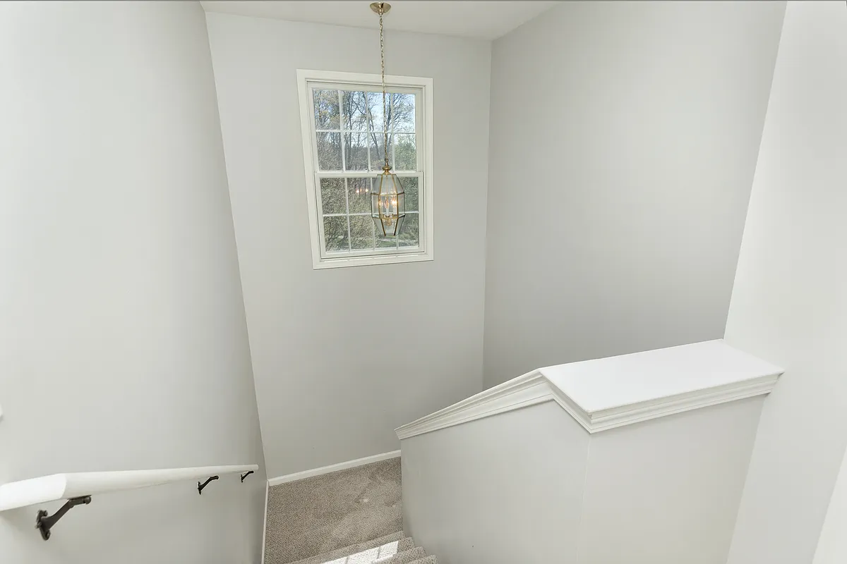 Building Photo - 788 Eagle Dr