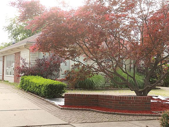 4th image of 5661 McMillan St