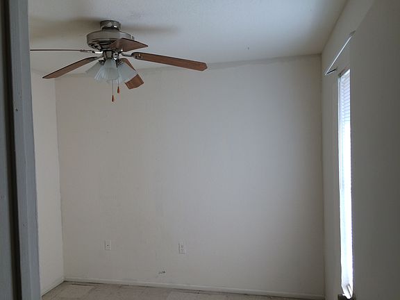 5th image of 1767 Paseo De Encinal Dr APT 4