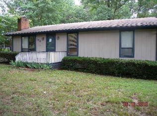 170 Tanglewood Dr, Blue Ridge, VA 24064