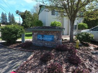 3300 Valentine Ln SE #C104, Pt Orchard, WA 98366