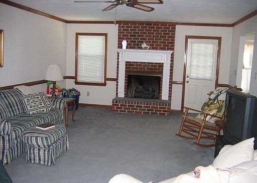 Living Rm/Great Rm/Den