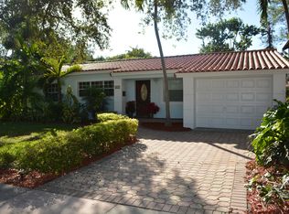 422 Rosaro Ave, Coral Gables, FL 33146