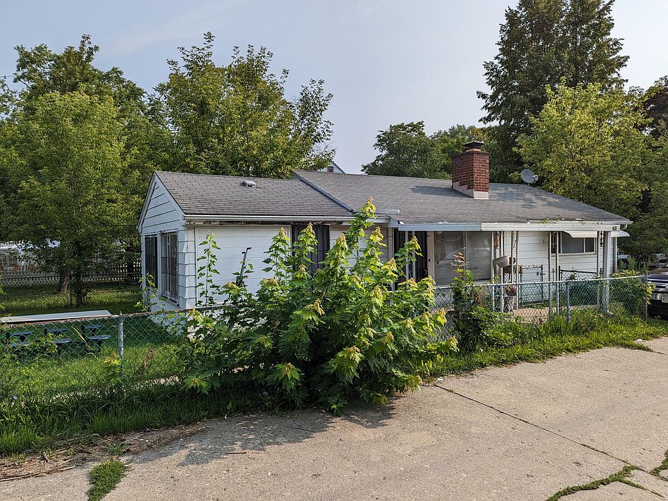 2nd image of 6017 N 39th St