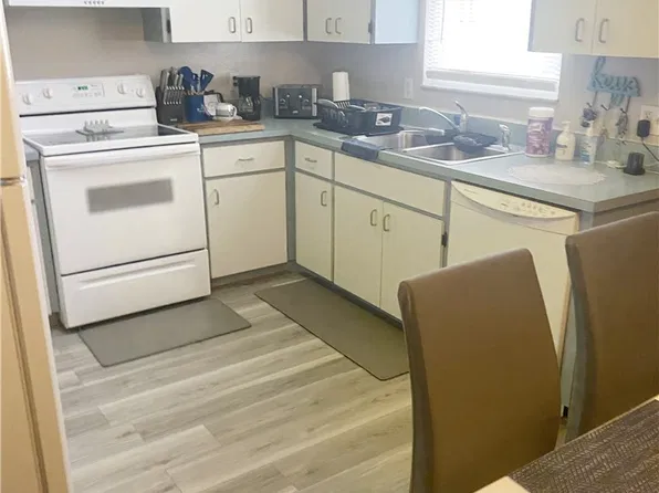9225 101st Ave, Vero Beach, FL 32967