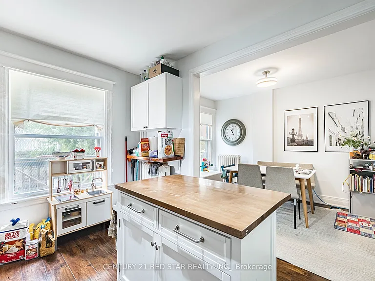 144 Bold St #UPPER — Photo 10