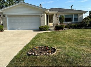 1027 Wicke Ave, Des Plaines, IL 60018