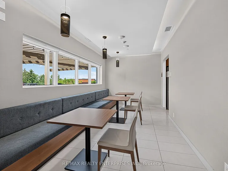 1575 Lakeshore Rd W #340 — Photo 36