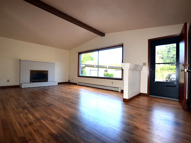197 Harvard Ct SE #197 — Photo 1
