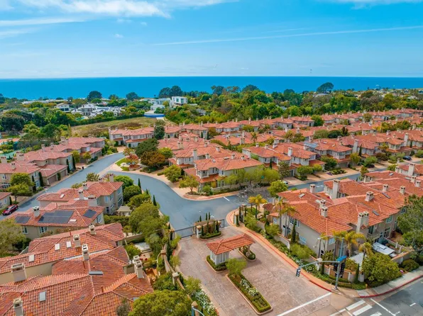 9776 Keeneland Row, La Jolla, CA 92037