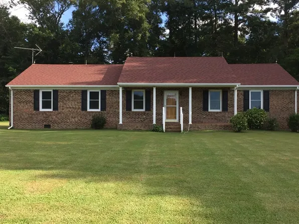 18554 Plantation Rd, Onancock, VA 23417