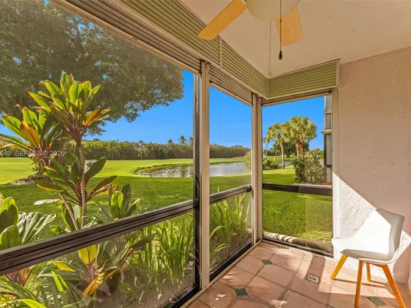9811 N Hollybrook Lake Dr APT 103, Hollywood, FL 33025