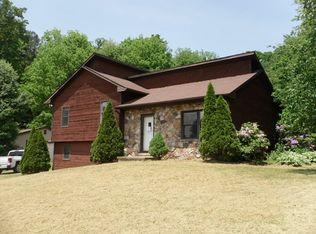 4259 Draper Valley Rd, Draper, VA 24324