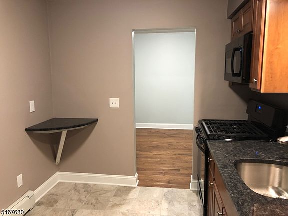 5th image of 189 Littleton Rd APT 59