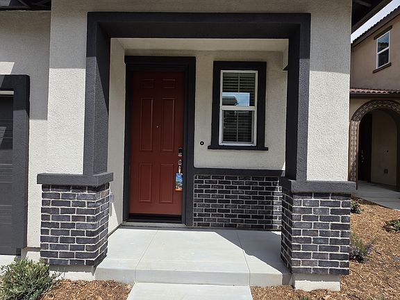 Front Entrance - Close up