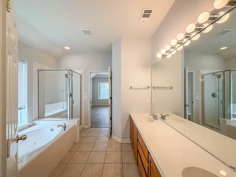 4516 Dragonfly Way — Photo 11